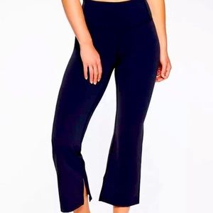 Athleta High Rise Barre Kickflare Leggings M EUC